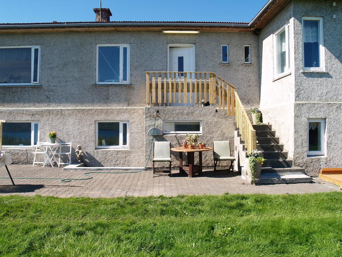 The Viking Country Club Guest House Hjalteyri Exterior photo